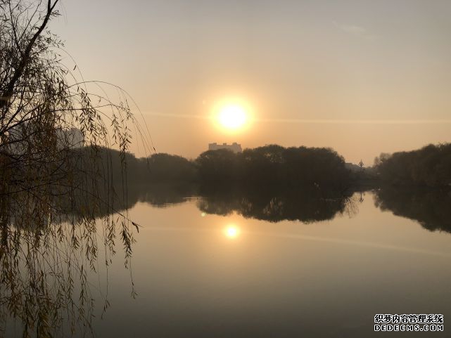 冬至将至，俗语：“冬至一阳生，送