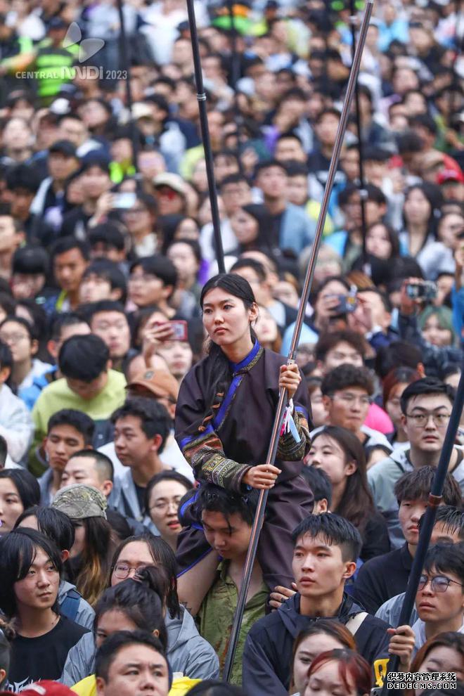 蒙古族的传统乐器主要有什么_蒙古民族乐器_蒙古族传统乐器